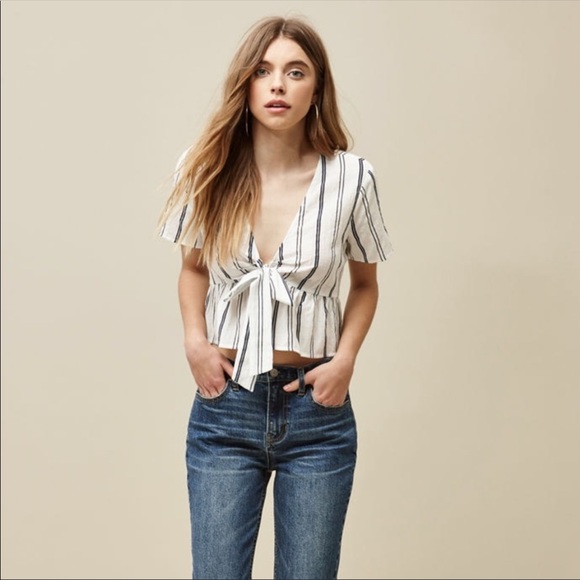 PacSun X LA Hearts Short Sleeve Tie Front Top - Picture 1 of 6